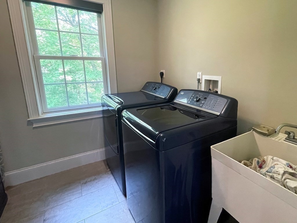 20 Edgewood Road Wayland, MA 01778 - Photo 24 of 31 Gallery Image 24