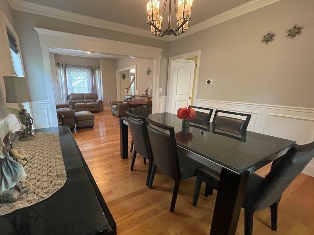 20 Edgewood Road Wayland, MA 01778 - Photo 6 of 31 Gallery Image 6