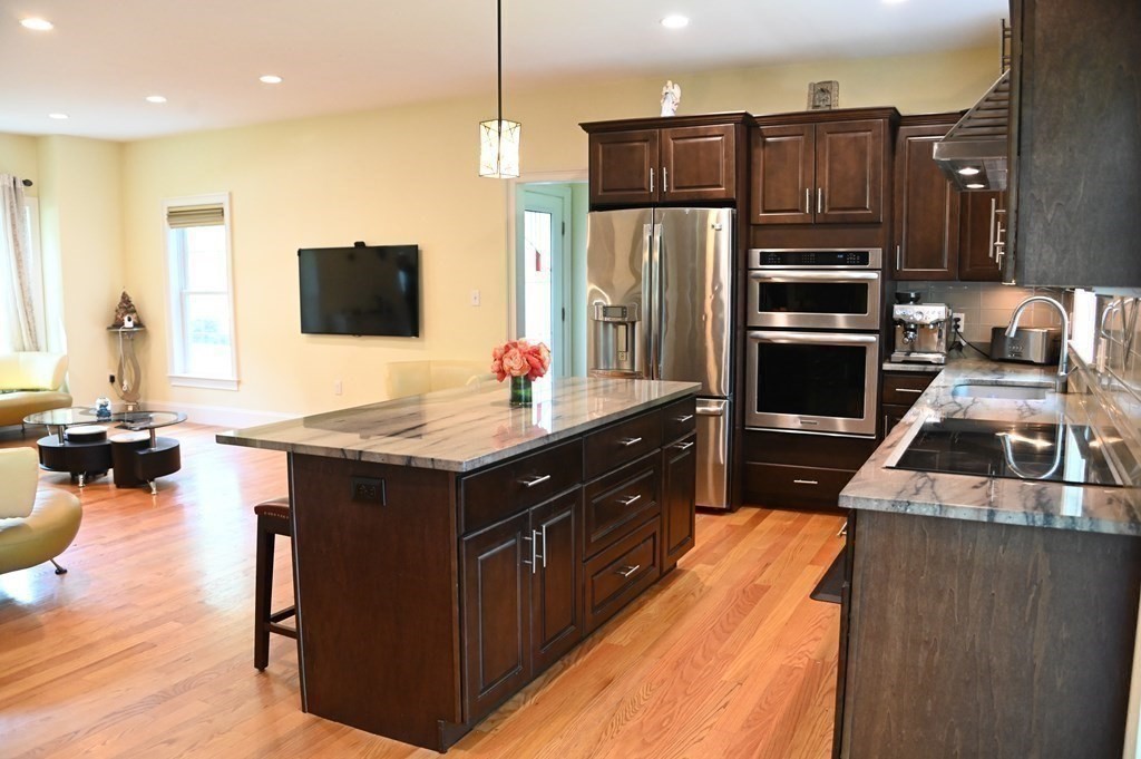 20 Edgewood Road Wayland, MA 01778 - Photo 9 of 31 Gallery Image 9