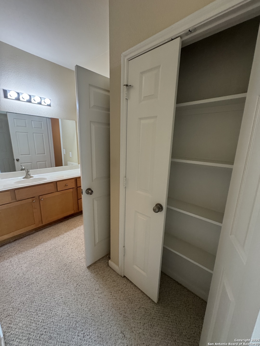 6160 Eckhert Road, Unit 103 San Antonio, TX 78240 - Photo 44 of 52