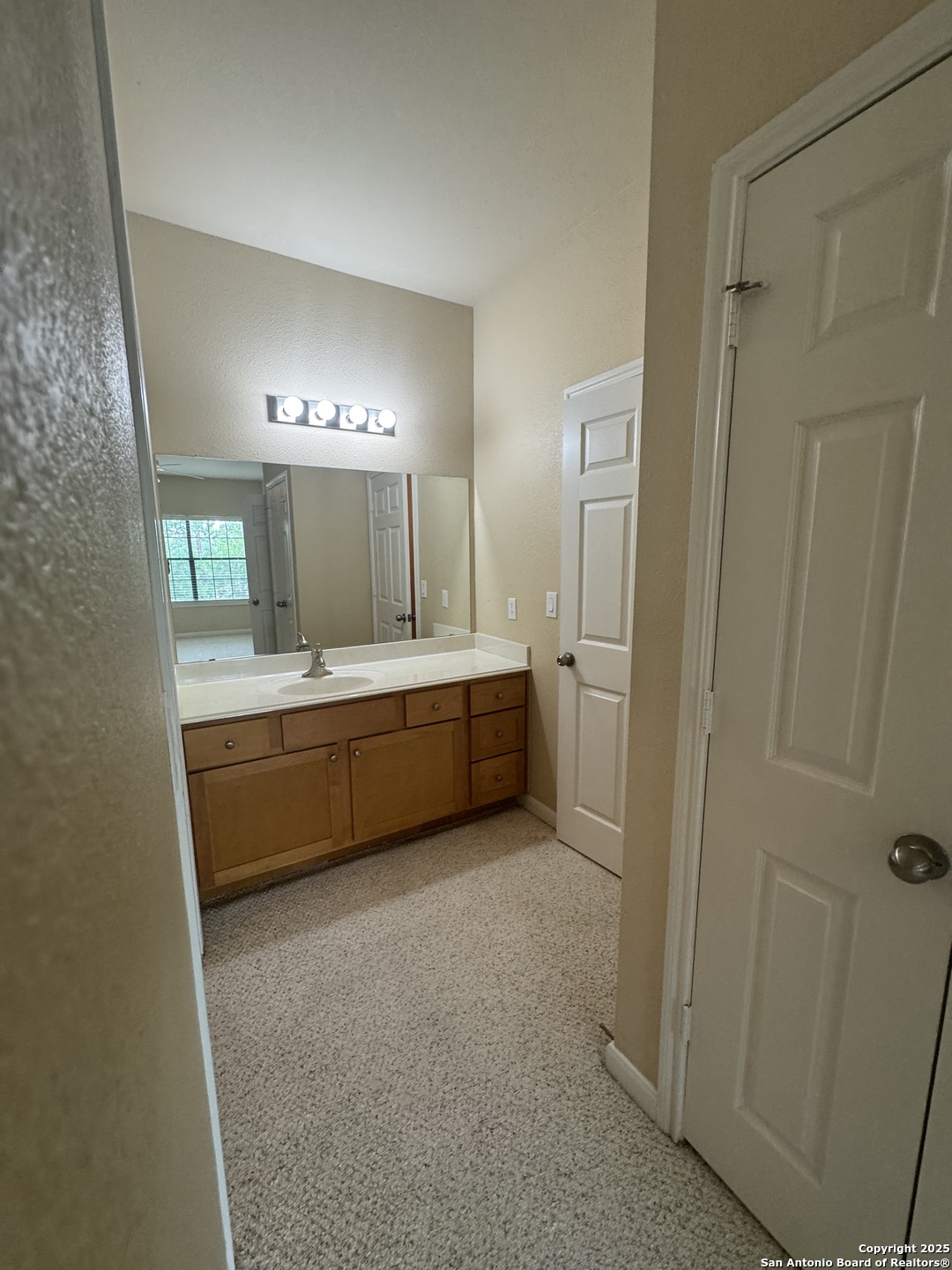 6160 Eckhert Road, Unit 103 San Antonio, TX 78240 - Photo 45 of 52