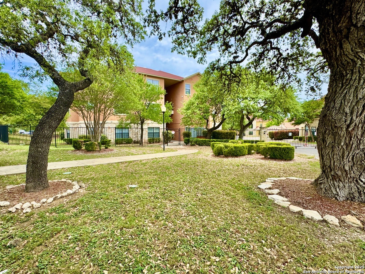 6160 Eckhert Road, Unit 103 San Antonio, TX 78240 - Photo 50 of 52