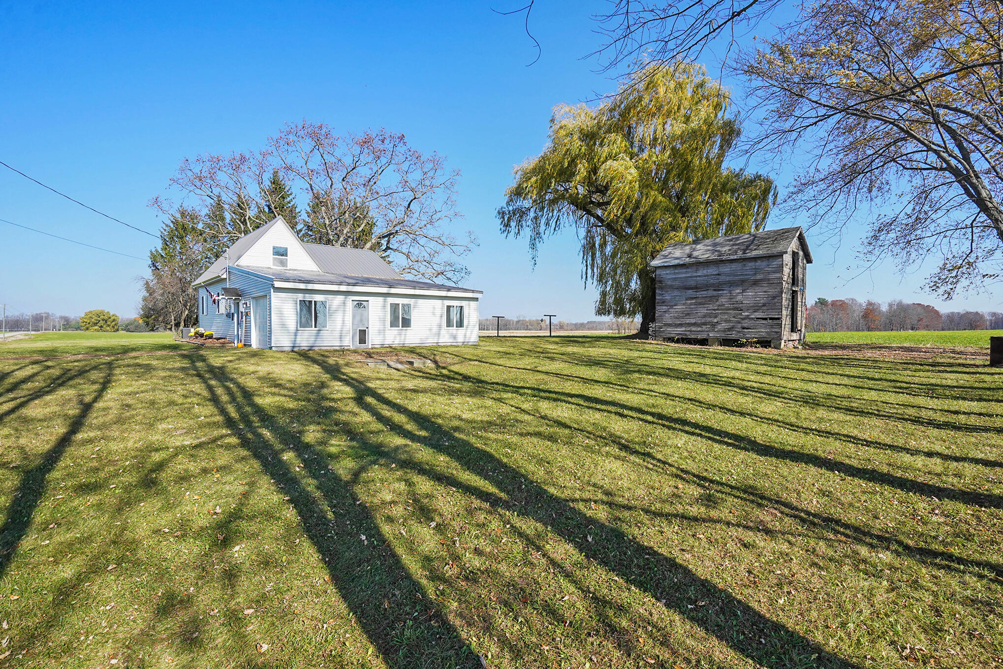 6100 Musson Road Edmore, MI 48829 - Photo 5 of 23 Photo Nov 02 2022, 12 26 25 PM