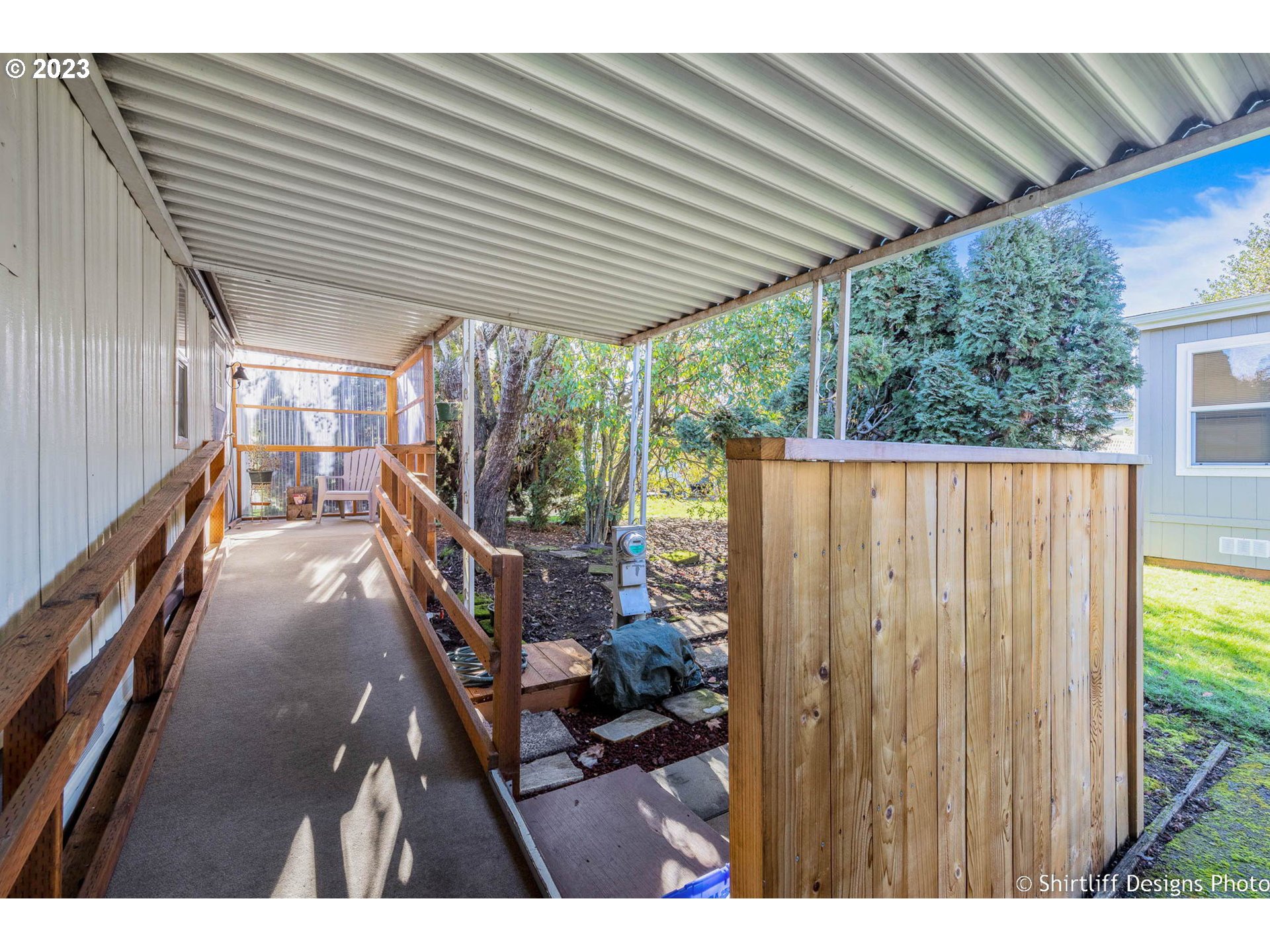 1475 Green Acres Road, Unit 123 Eugene, OR 97408 - Photo 21 of 23 a view of outdoor space