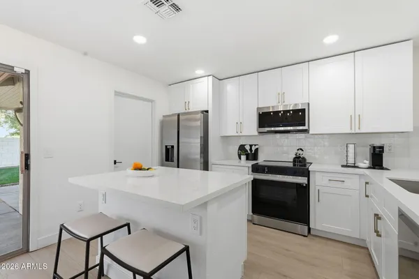 $389,900 | 2219 South Palo Verde Drive, Apache Junction, AZ 85120