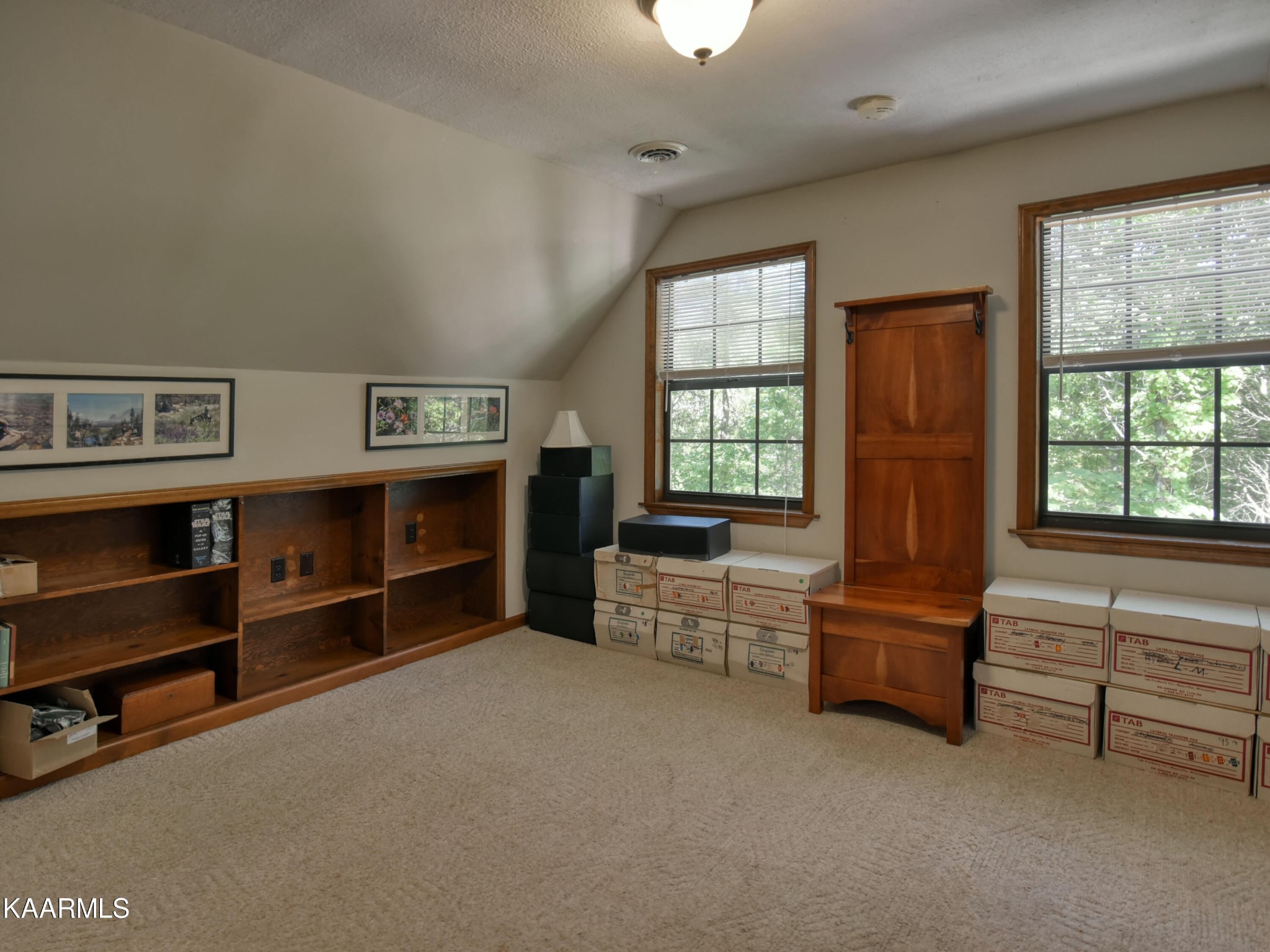 1203 Mountain Road Clinton, TN 37716 - Photo 34 of 59 a living room with furniture and a window