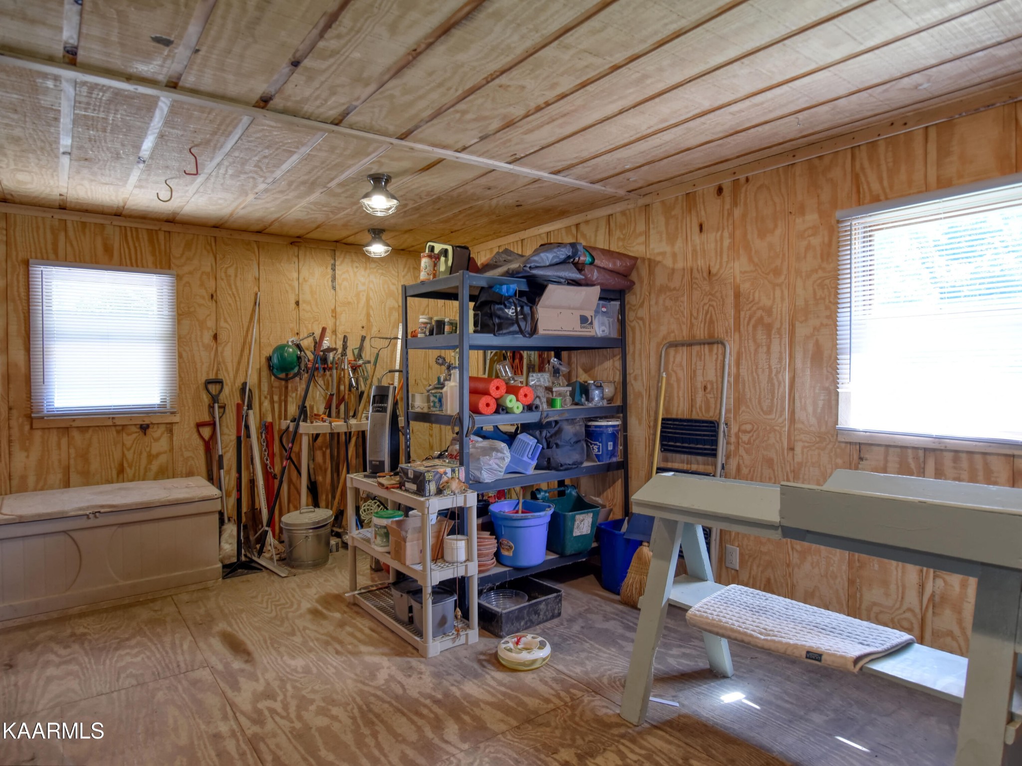 1203 Mountain Road Clinton, TN 37716 - Photo 53 of 59 a view of a room with chairs