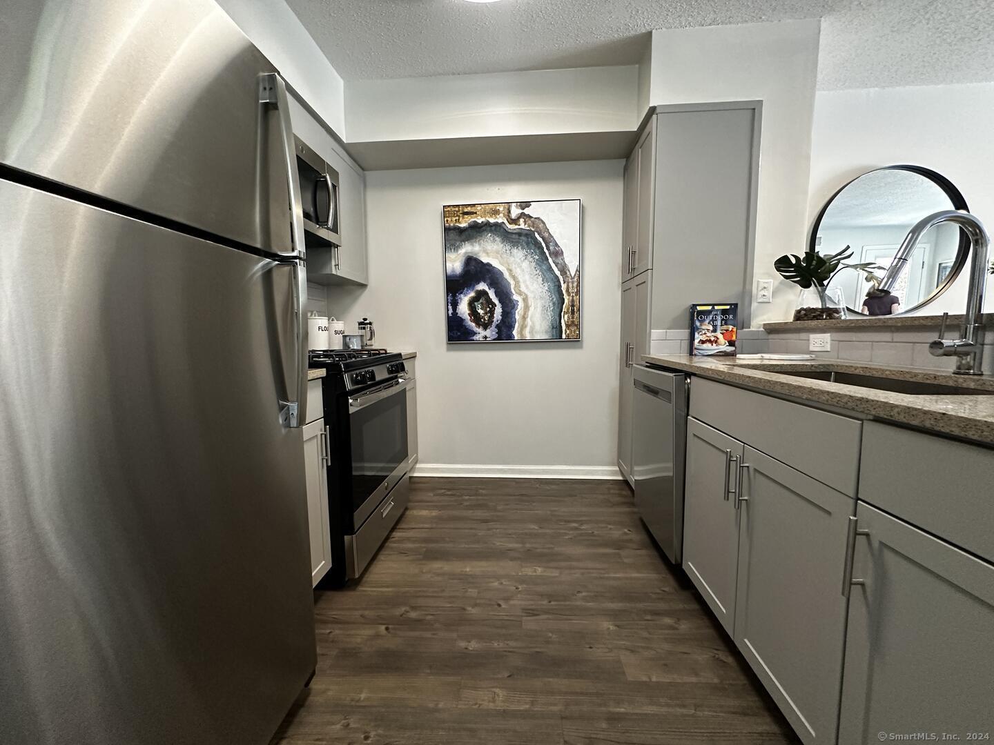 52 Forest Street, Unit 1014 Stamford, CT 06901 - Photo 14 of 23