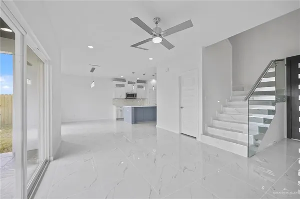 $3,000 | 2614 East Solar Drive, Mission, TX 78574
