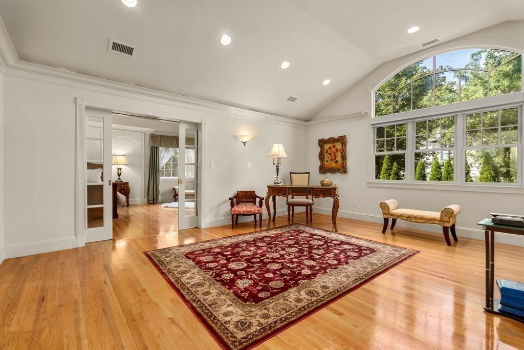 8 Cottonwood Road Newton, MA 02459 - Photo 24 of 38 Gallery Image 24