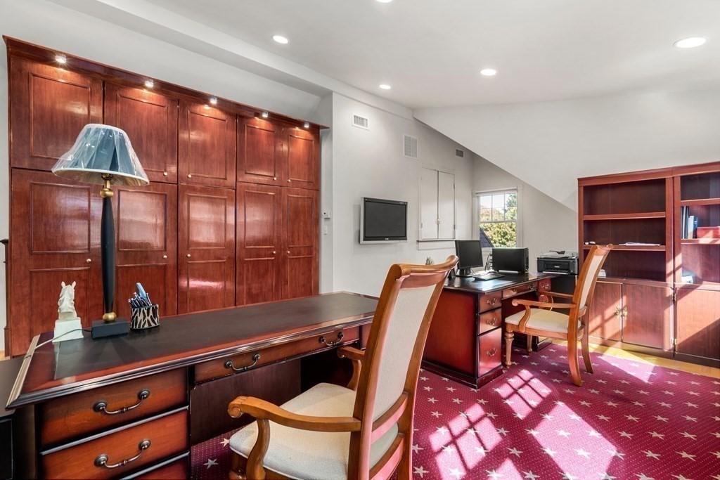 8 Cottonwood Road Newton, MA 02459 - Photo 32 of 38 Gallery Image 32