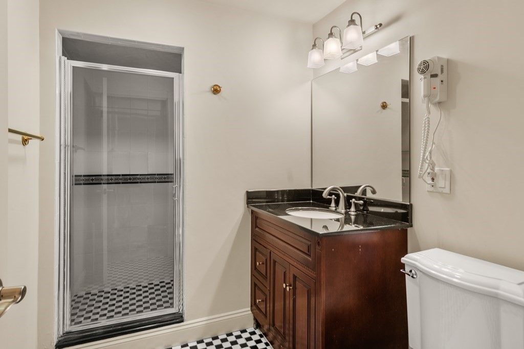 8 Cottonwood Road Newton, MA 02459 - Photo 36 of 38 Gallery Image 36