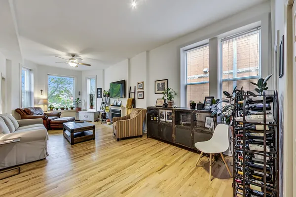 $2,500 | 1451 North Maplewood Avenue, Unit 2F, Chicago, IL 60622