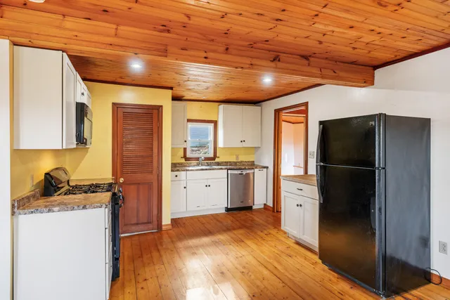 $575,000 | 40 Knubble Road, Georgetown, ME 04548