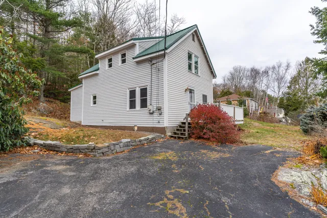 $575,000 | 40 Knubble Road, Georgetown, ME 04548