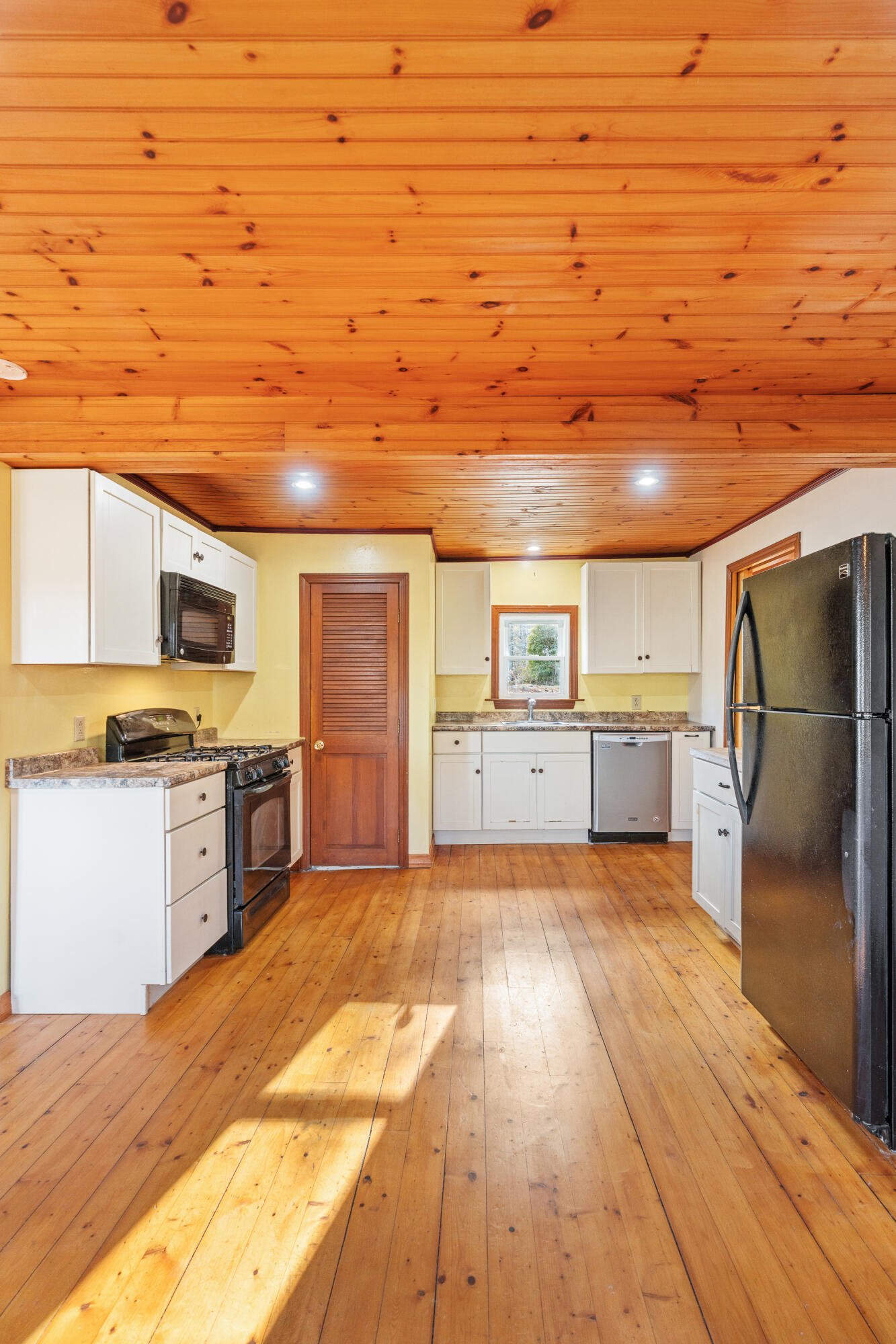 40 Knubble Road Georgetown, ME 04548 - Photo 42 of 93 40 Knubble Road Georgetown 027