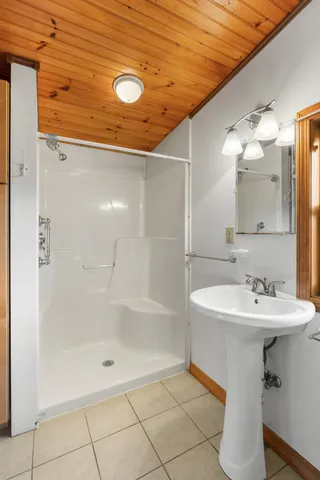 $575,000 | 40 Knubble Road, Georgetown, ME 04548