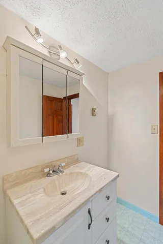 $575,000 | 40 Knubble Road, Georgetown, ME 04548