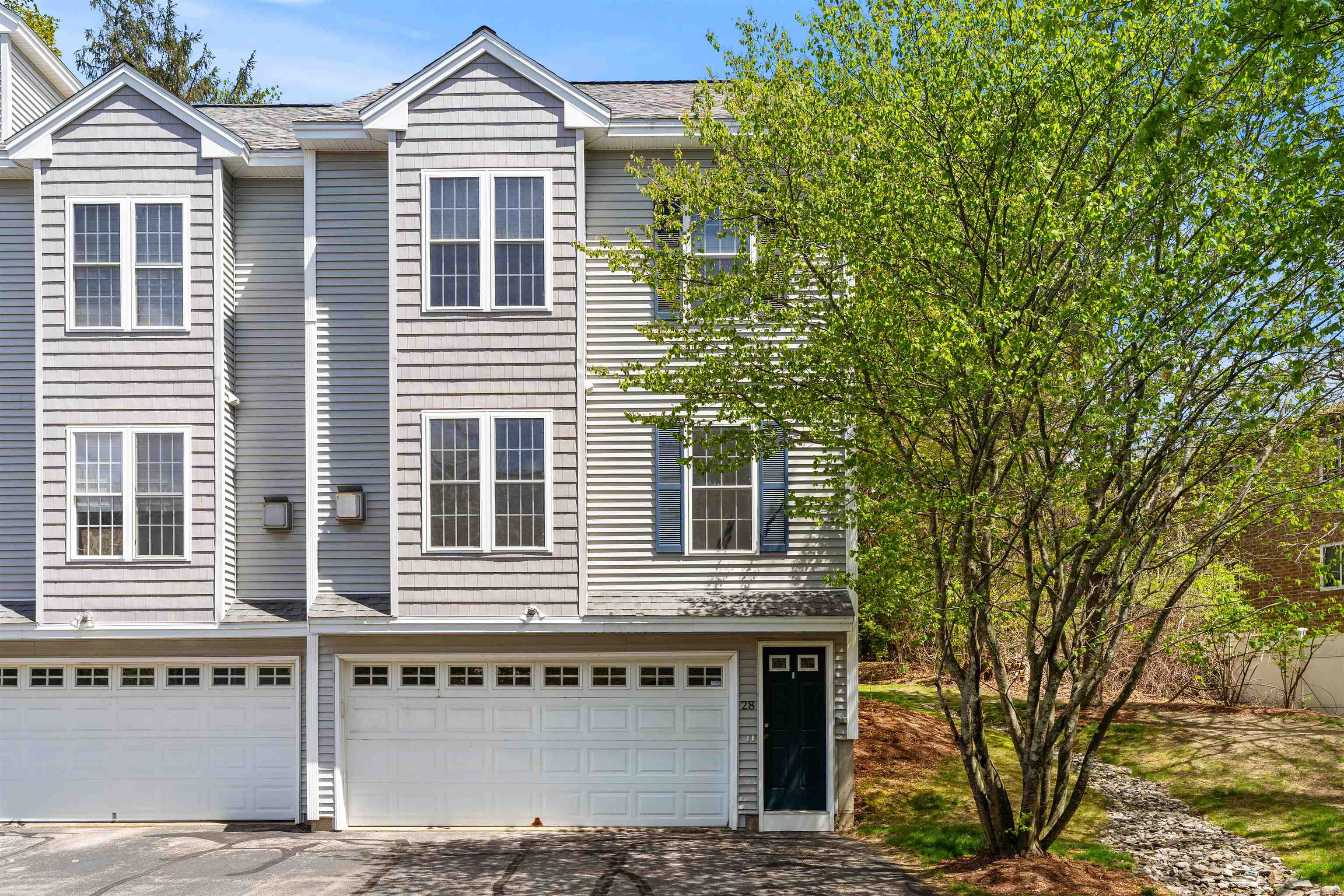 28 Andrew Street Manchester, NH 03104 - Photo 39 of 40