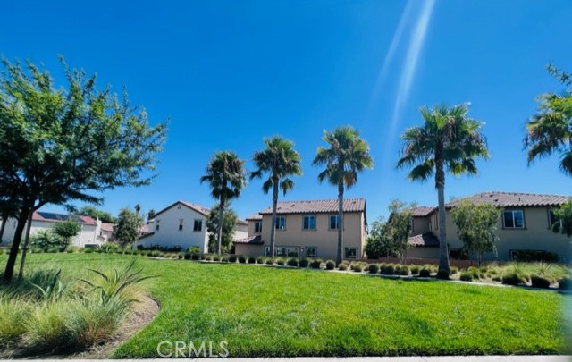 27613 Skylily Way San Pedro, CA 90732 - Photo 2 of 27 a front view of a house with garden