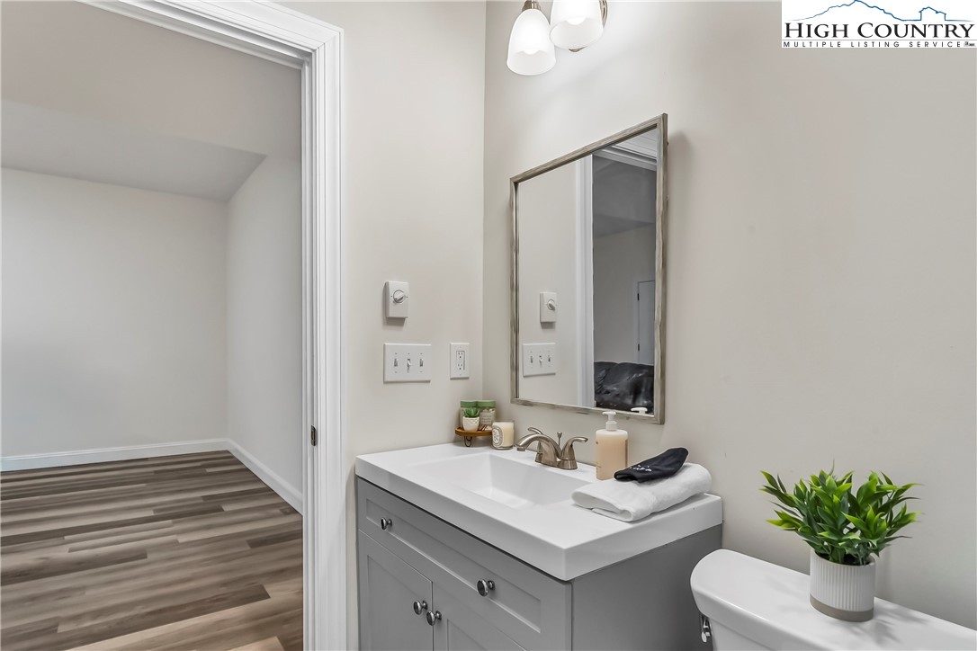 262 Old Bristol Road Boone, NC 28607 - Photo 34 of 41