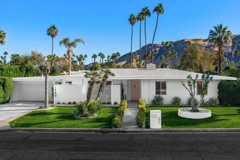 $2,799,000 | 2622 South Calle Palo Fierro, Palm Springs, CA 92264