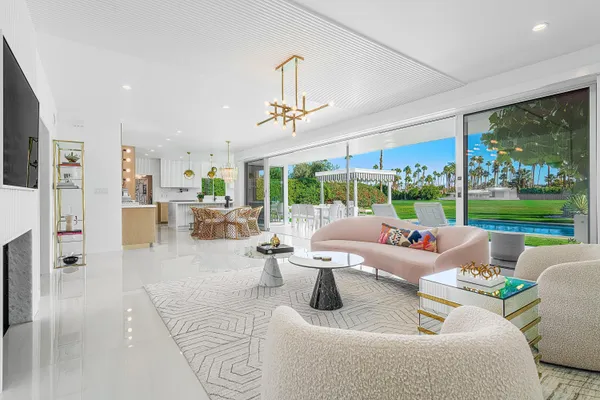 $2,995,000 | 2622 South Calle Palo Fierro, Palm Springs, CA 92264