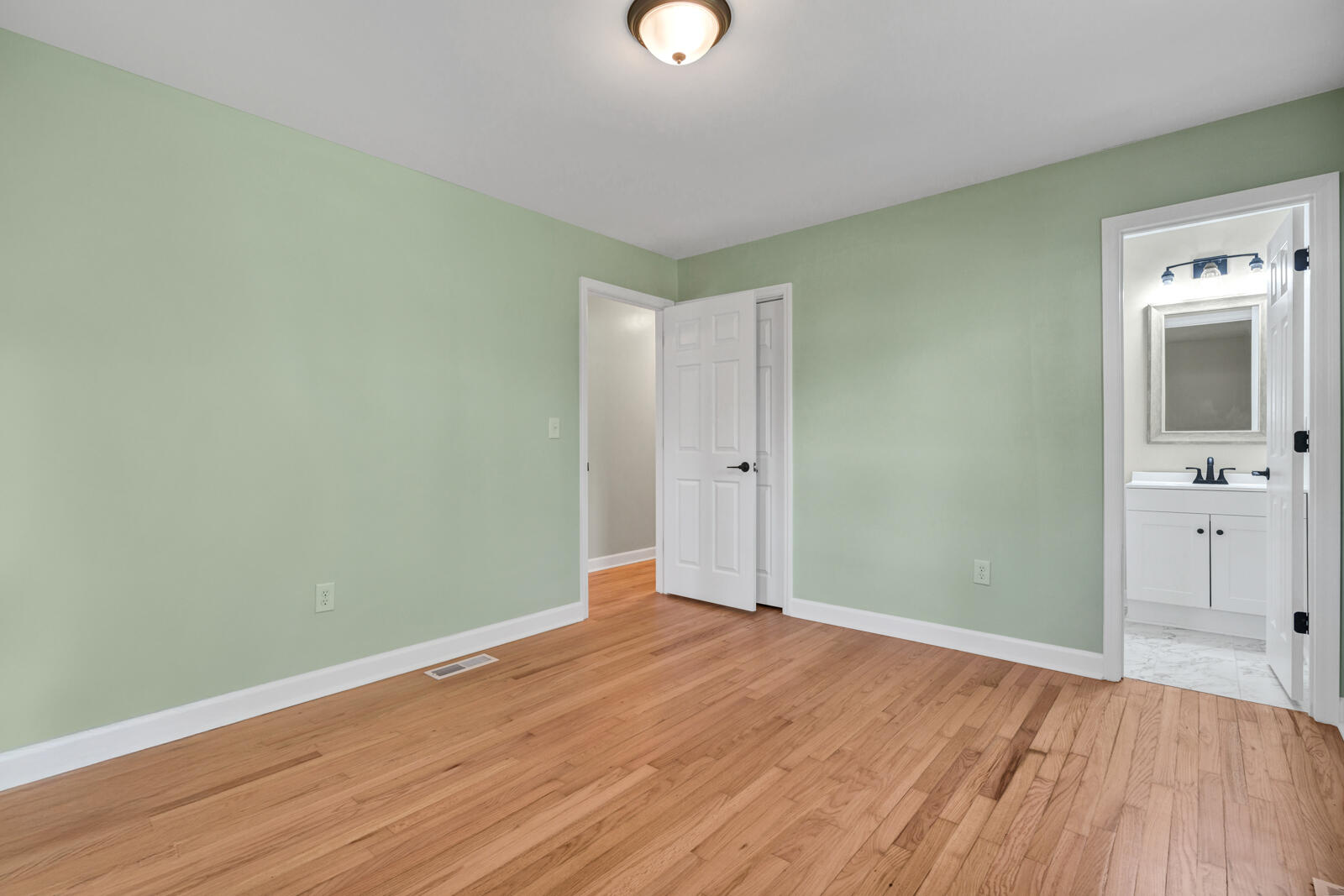 6047 Highway 165 Ravenel, SC 29470 - Photo 16 of 33 untitled-16