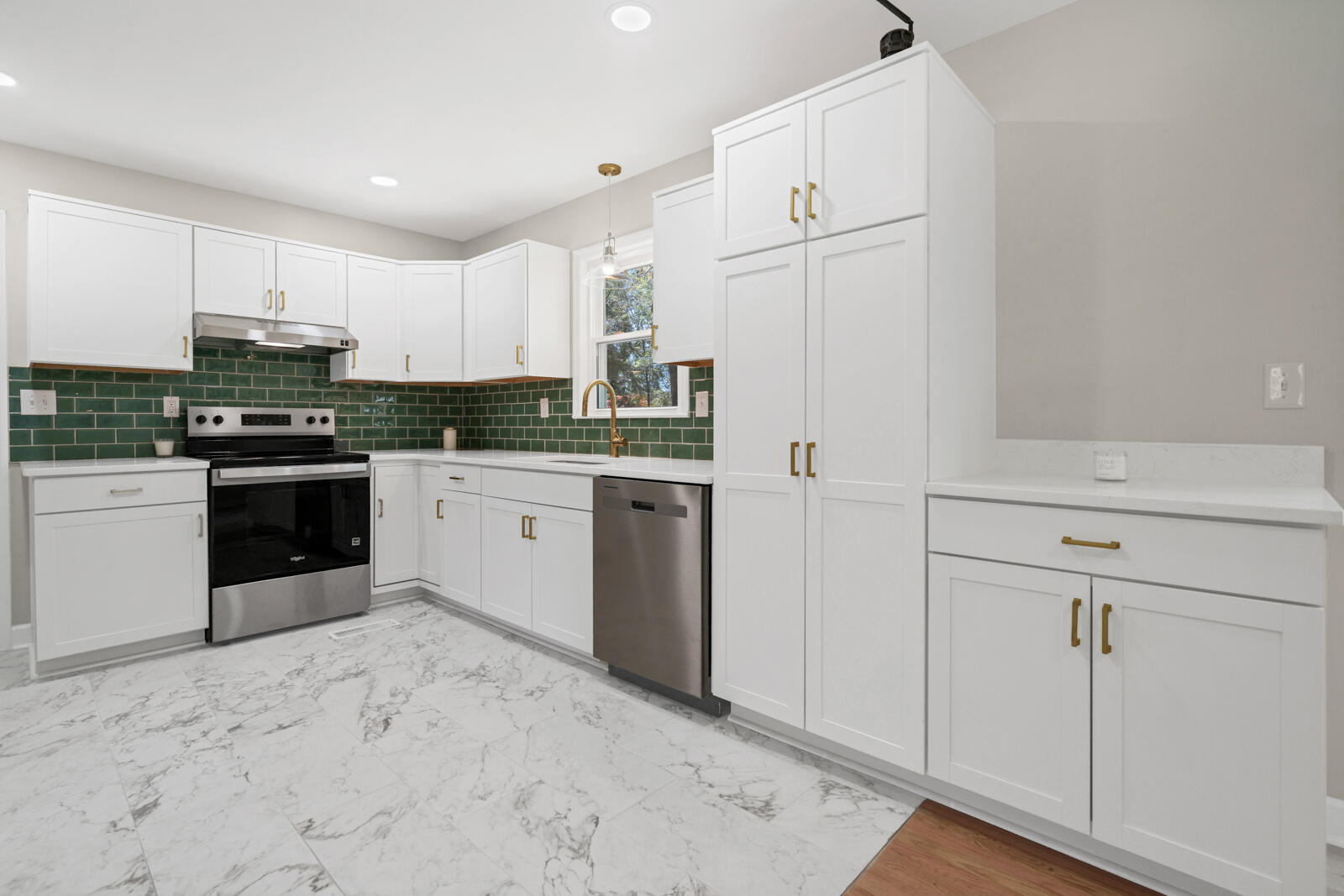 6047 Highway 165 Ravenel, SC 29470 - Photo 5 of 33 untitled-3