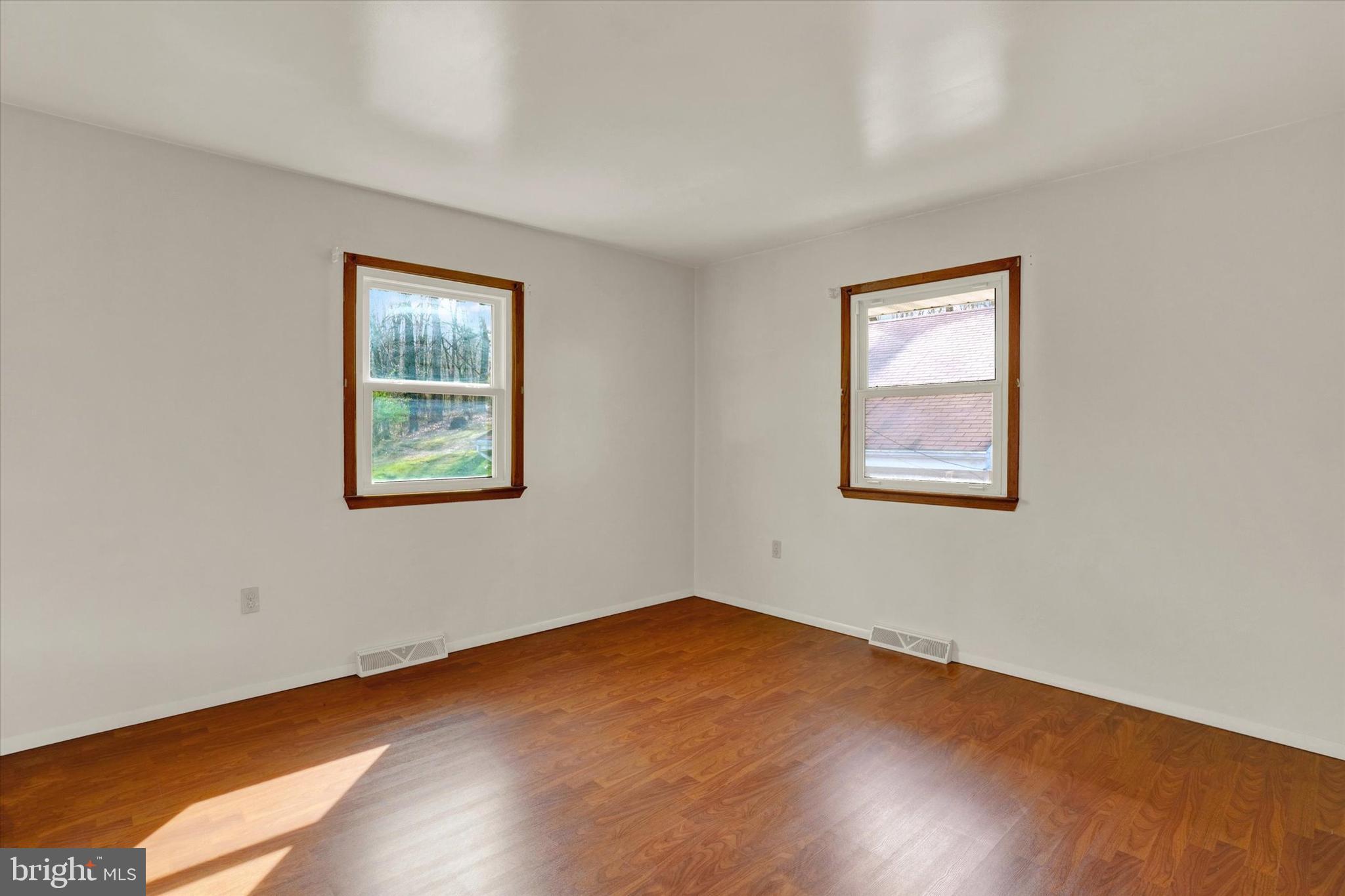 3795 Starview Road Mount Wolf, PA 17347 - Photo 11 of 35