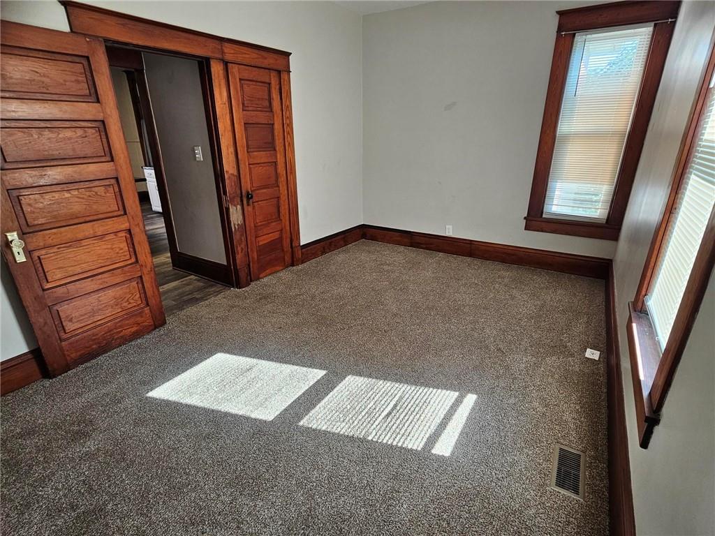 1136 Kearney Street Atchison, KS 66002 - Photo 11 of 21