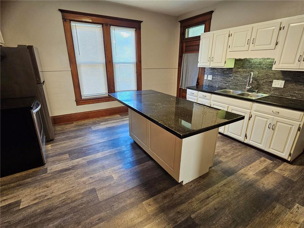 1136 Kearney Street Atchison, KS 66002 - Photo 8 of 21