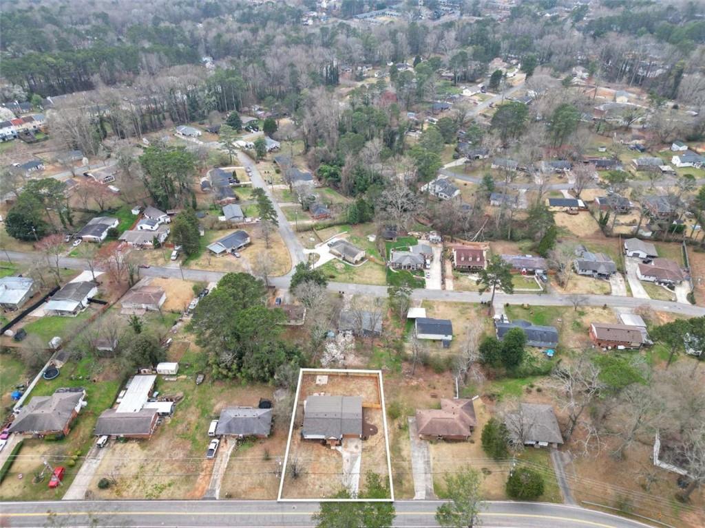 2588 Sandtown Road Southwest Marietta, GA 30060 - Photo 3 of 44