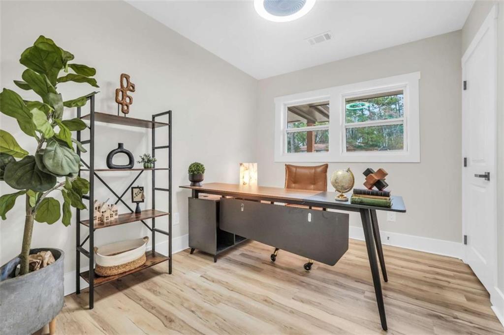 2588 Sandtown Road Southwest Marietta, GA 30060 - Photo 33 of 44