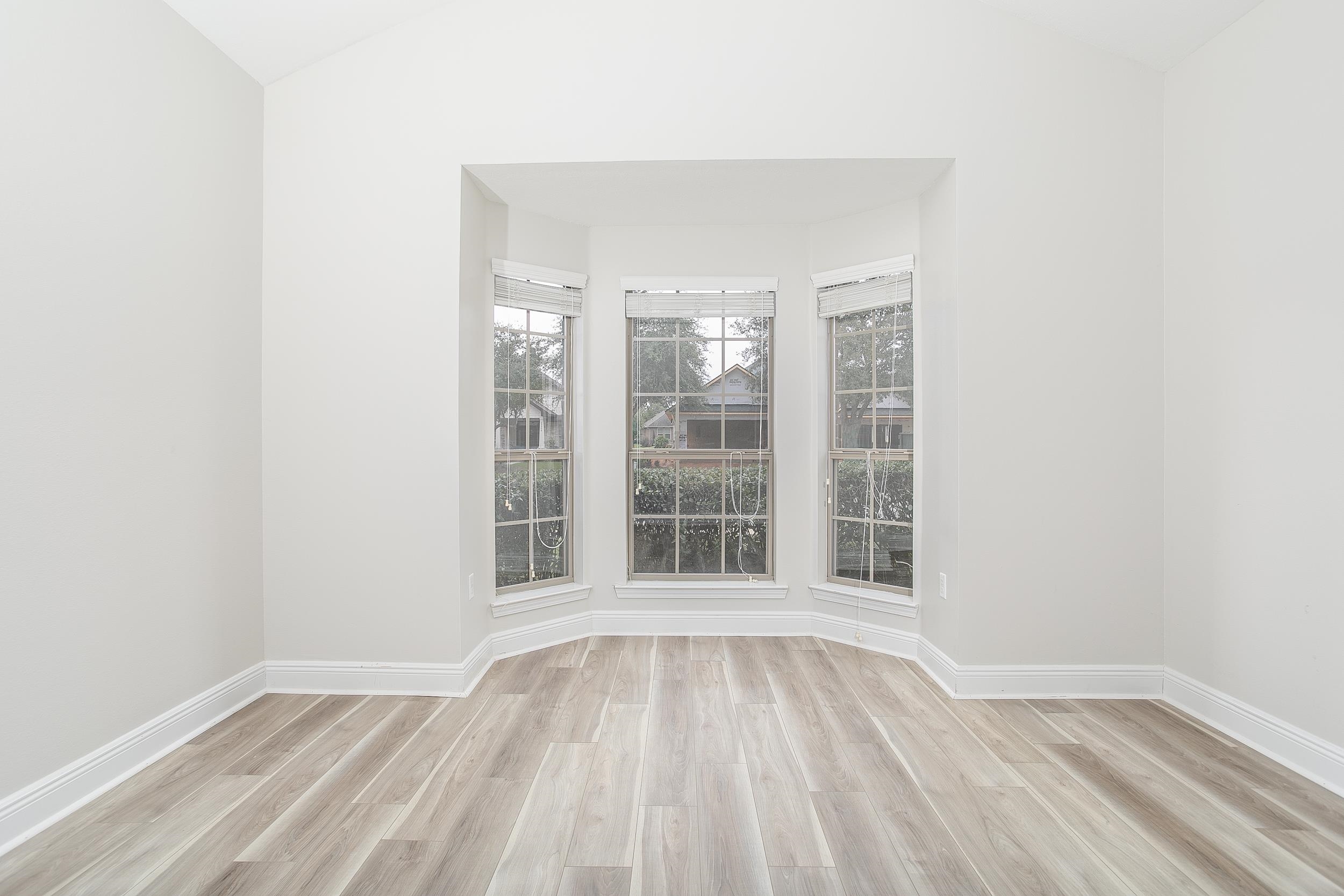 23327 Dundee Circle Foley, AL 36535 - Photo 14 of 30