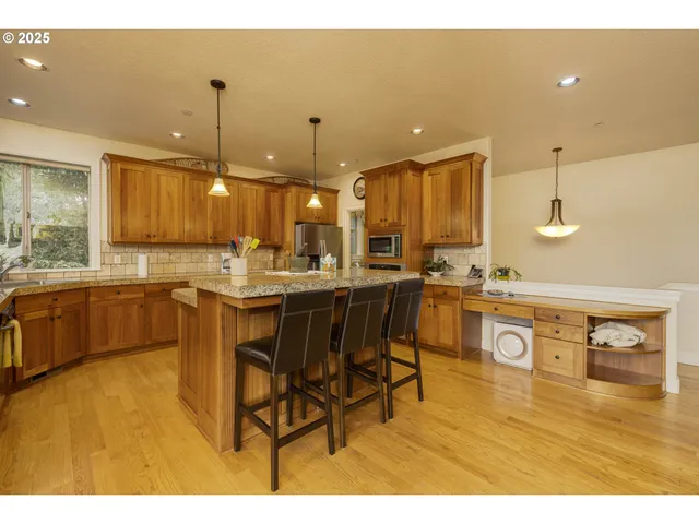 $1,399,000 | 5101 Northwest Paradise Drive, Forest Grove, OR 97116