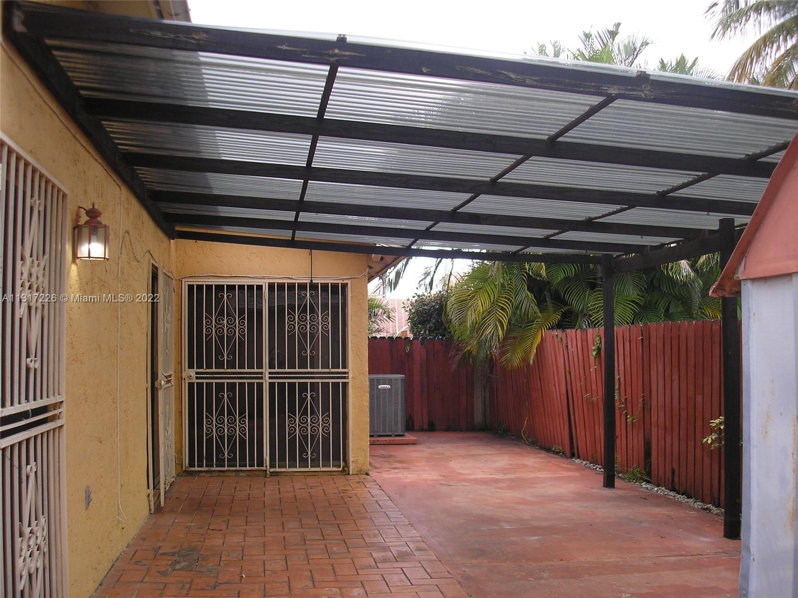 Fountainebleau Miami, FL 33174 - Photo 15 of 16 a view of a backyard