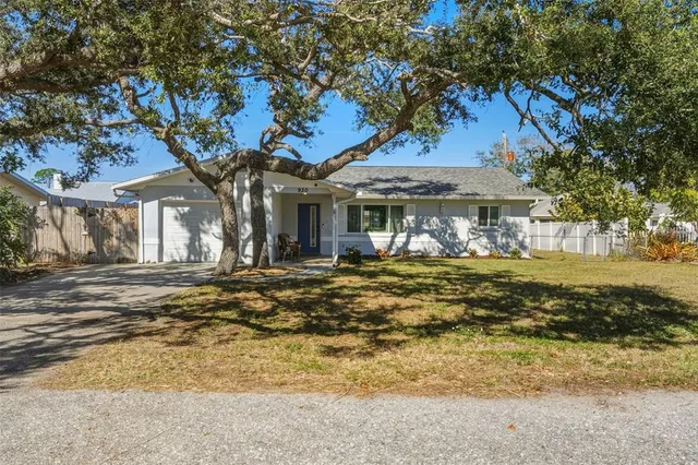 $309,900 | 930 Royal Road, Venice, FL 34293