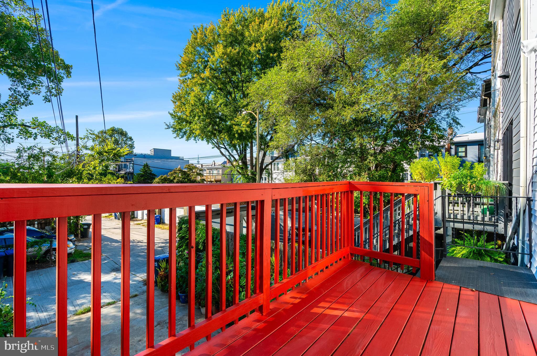 2116 North Capitol Street Northwest Washington, DC 20002 - Photo 25 of 50 a view of wooden deck