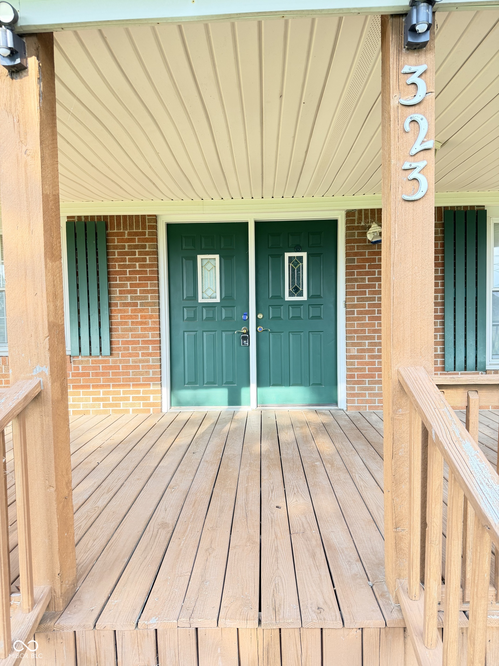 323 North Windswept Road Greenfield, IN 46140 - Photo 2 of 27