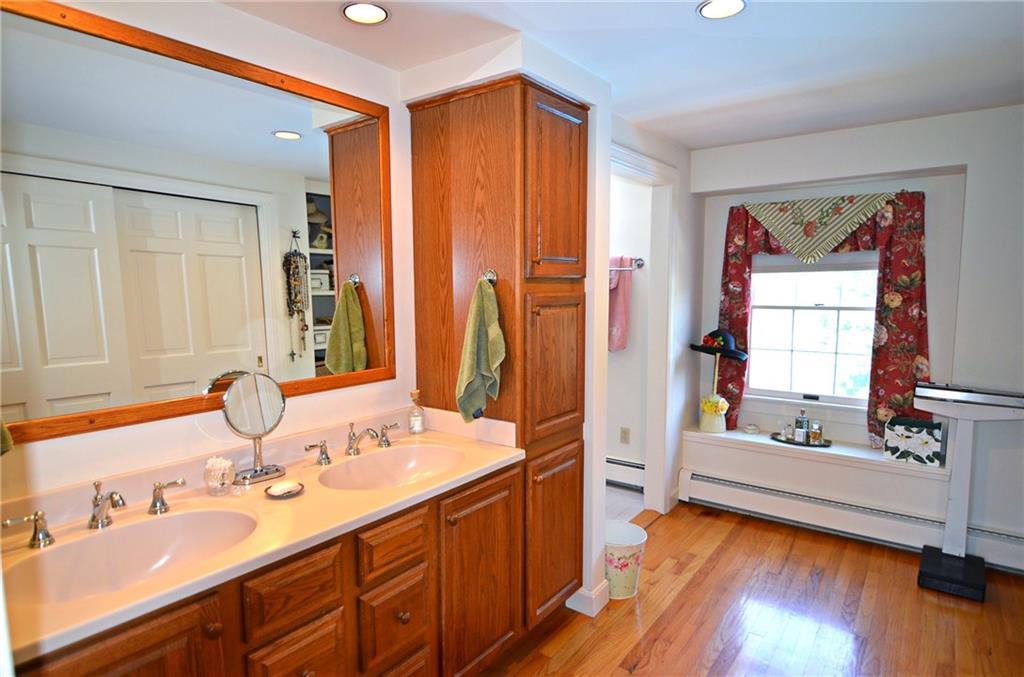 64 Groves Road Yarmouth, ME 04096 - Photo 23 of 32 Photo