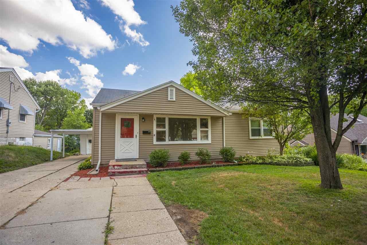 2715 Pelham Road Rockford, IL 61107 - Photo 1 of 38 Gallery Image 1