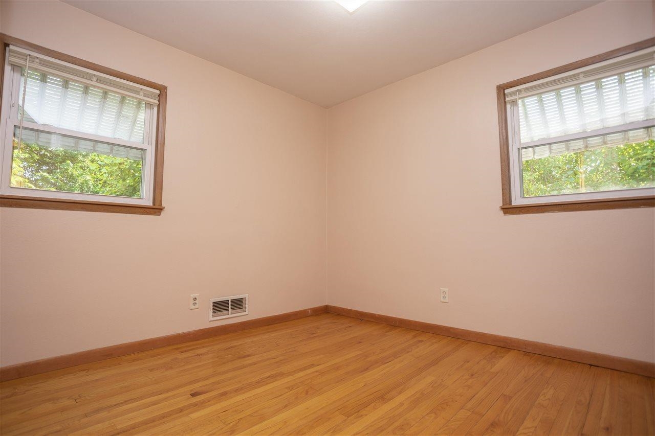 2715 Pelham Road Rockford, IL 61107 - Photo 15 of 38 Gallery Image 15