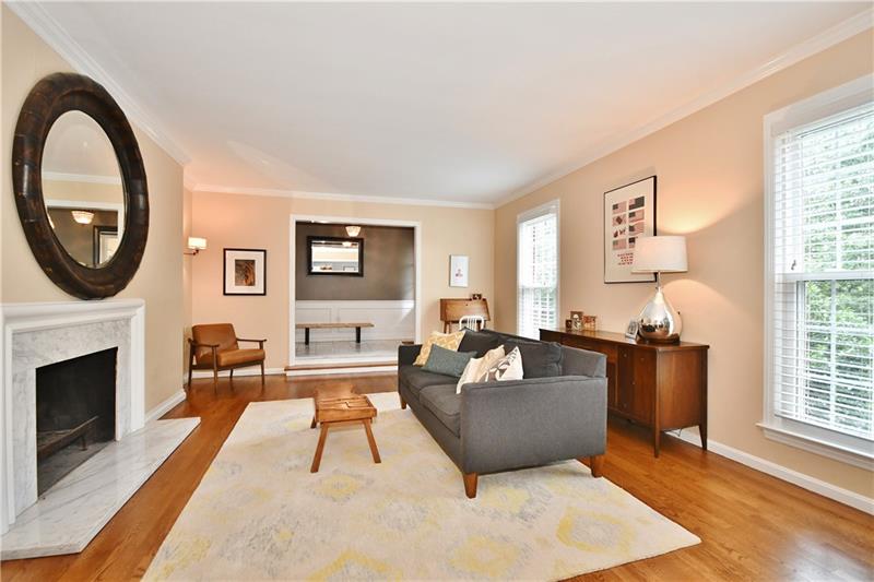 246 Orr Road Pittsburgh, PA 15241 - Photo 3 of 25 Gallery Image 3