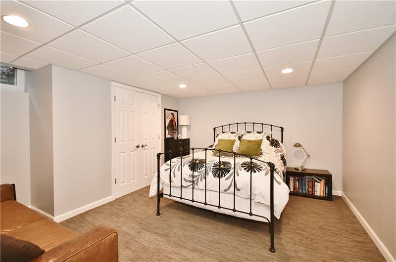 246 Orr Road Pittsburgh, PA 15241 - Photo 22 of 25 Gallery Image 22