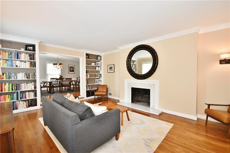 246 Orr Road Pittsburgh, PA 15241 - Photo 4 of 25 Gallery Image 4