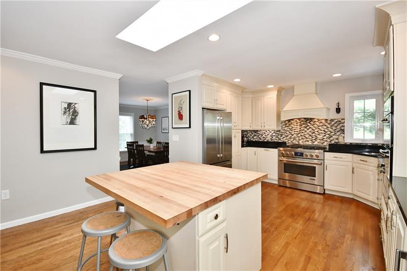 246 Orr Road Pittsburgh, PA 15241 - Photo 10 of 25 Gallery Image 10