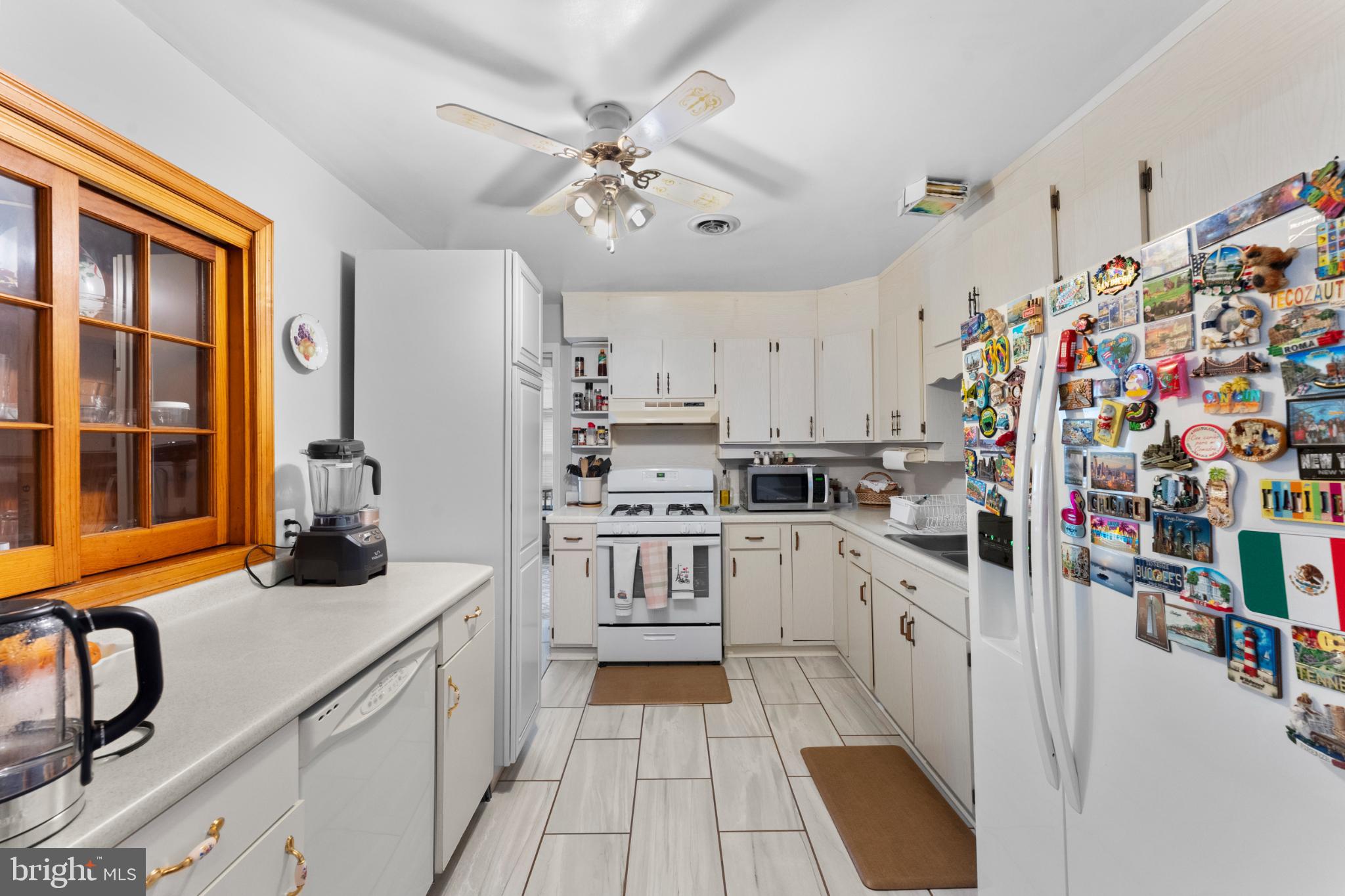 2116 Orange Road Culpeper, VA 22701 - Photo 17 of 27 Bright and inviting kitchen with charm.