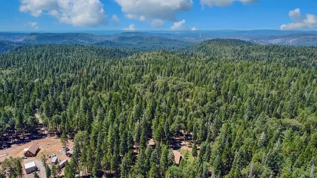 $850,000 | 740 Hideaway Loop, Alta, CA 95701