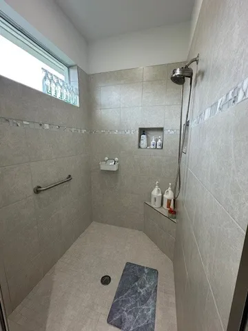 $3,600 | 8330 Summer Lake Drive Southwest, Vero Beach, FL 32967